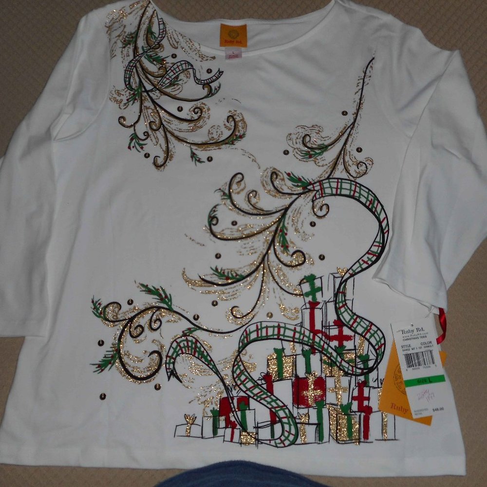 Ruby Rd.Christmas top, White, size L, NWT